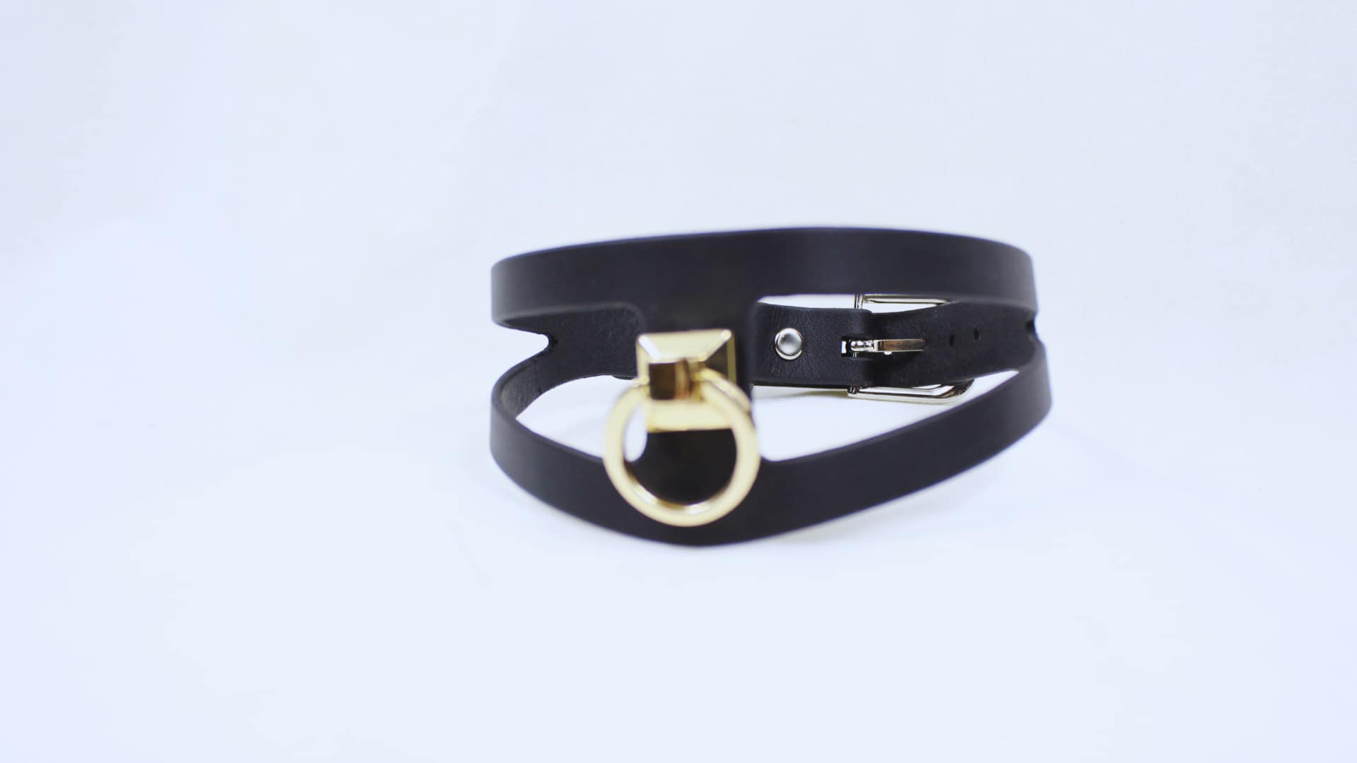 Black Leather BDSM Collar | Minimalist Gothic Submissive Collar - Image 4